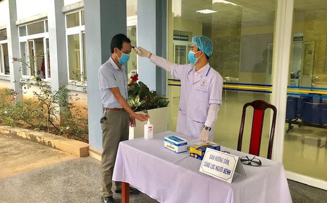 Lào Cai: Tổ chức sàng lọc, phân loại, cách ly người nghi mắc Covid-19 tại các bệnh viện
