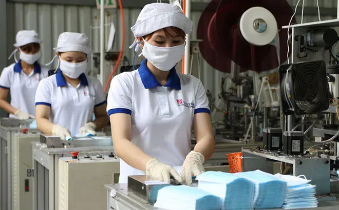 Để Việt Nam trở thành "công xưởng" sản xuất khẩu trang