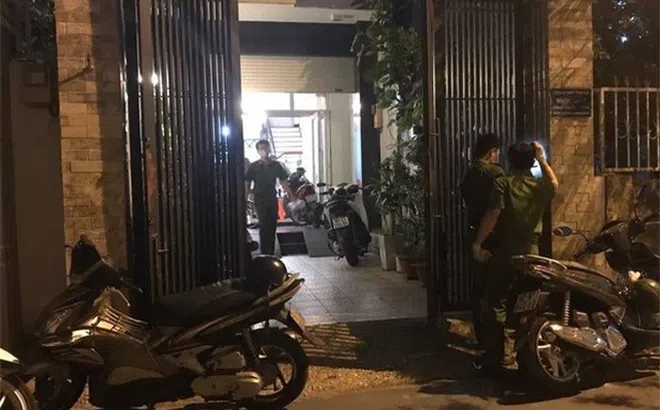 TP. HCM: Trét bùn lên biển số xe, giả thợ điện trộm hơn nửa tỉ đồng