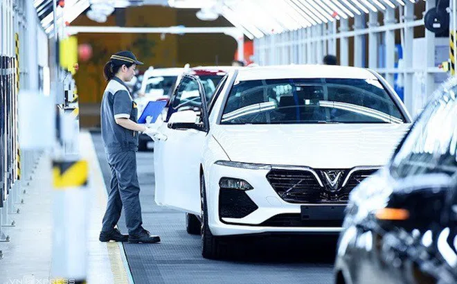 Xin ý kiến thẩm định dự thảo Nghị định giảm 50% lệ phí trước bạ đối với ô tô