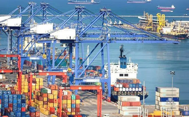 6 tháng đầu năm, Việt Nam xuất siêu đột biến