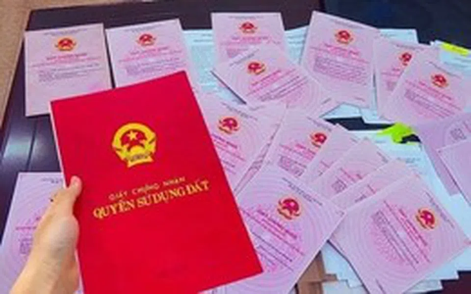Cảnh báo nóng liên quan đến Giấy chứng nhận Quyền sử dụng đất của người dân
